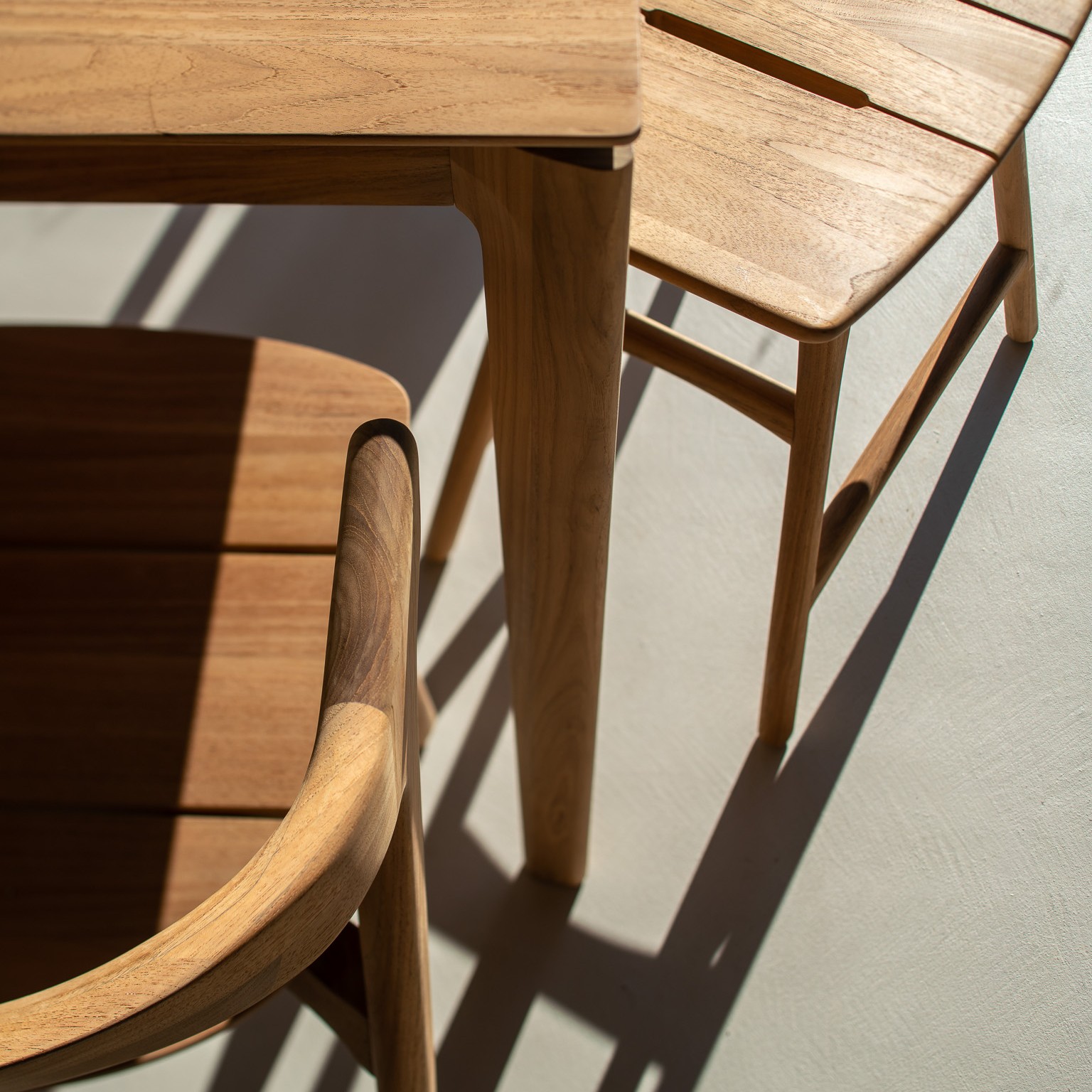 10296_Bok_outdoor_dining_table_10155_Bok_outdoor_dining_chair_10288_Osso_outdoor_stool_WEB